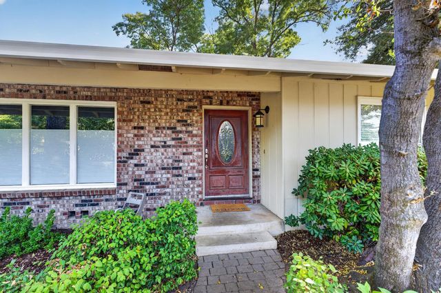 7704 Oak Leaf Ave, Fair Oaks, CA 95628
