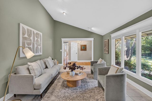 7704 Oak Leaf Ave, Fair Oaks, CA 95628