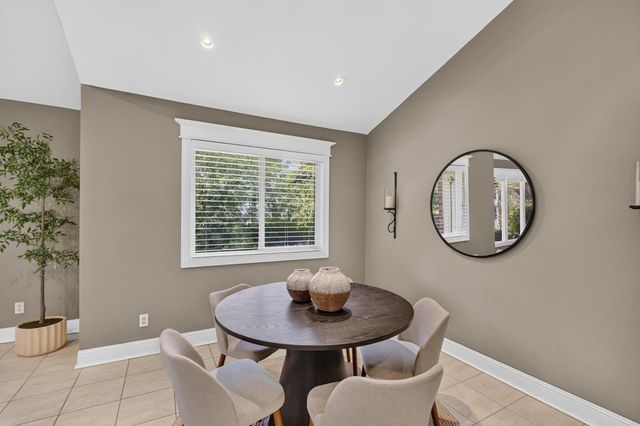7704 Oak Leaf Ave, Fair Oaks, CA 95628