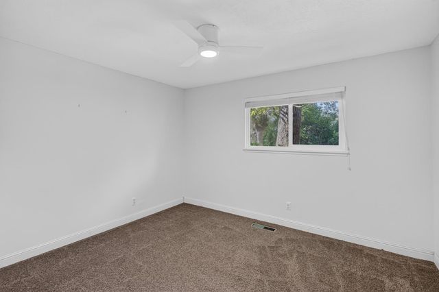 7704 Oak Leaf Ave, Fair Oaks, CA 95628
