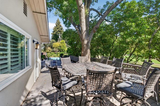 7704 Oak Leaf Ave, Fair Oaks, CA 95628