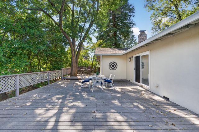7704 Oak Leaf Ave, Fair Oaks, CA 95628