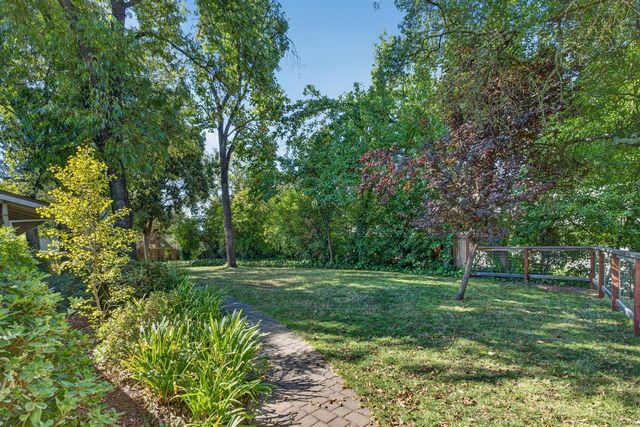 7704 Oak Leaf Ave, Fair Oaks, CA 95628
