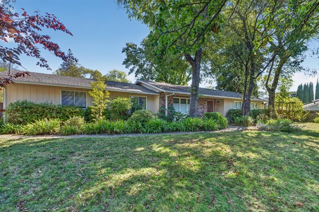7704 Oak Leaf Ave, Fair Oaks, CA 95628