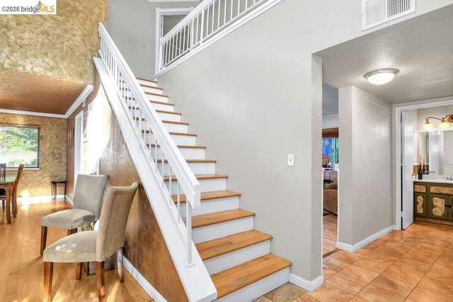 2860 Honeysuckle Cir, Antioch, CA 94531