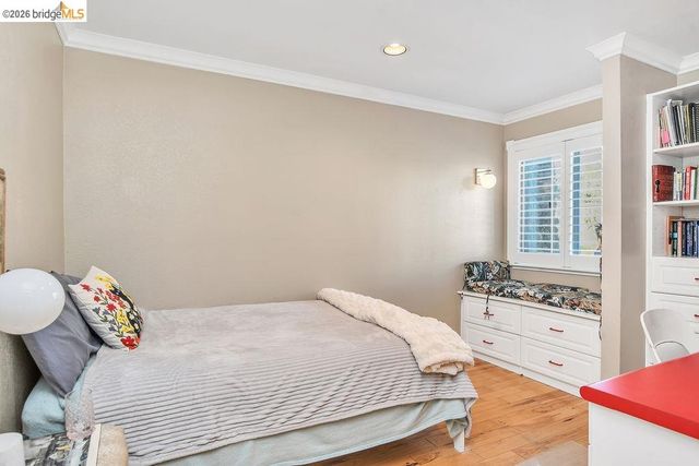 2860 Honeysuckle Cir, Antioch, CA 94531