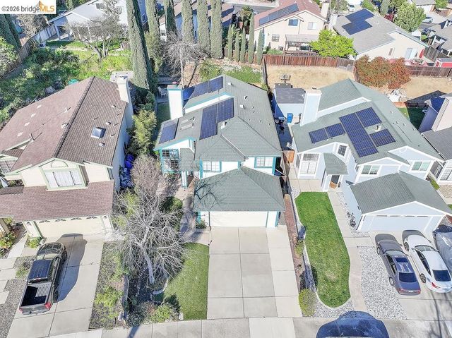 2860 Honeysuckle Cir, Antioch, CA 94531