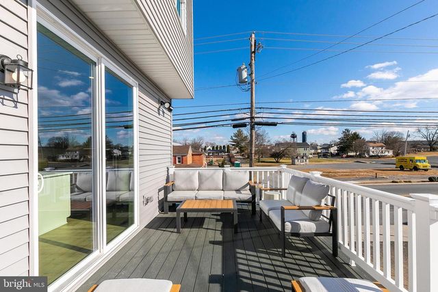 5 OASIS AVE, Ranson, WV 25438