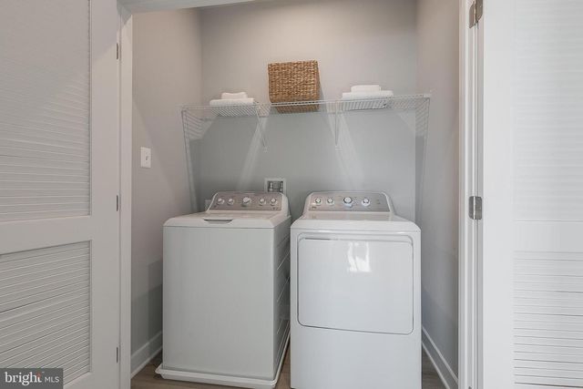 5 OASIS AVE, Ranson, WV 25438