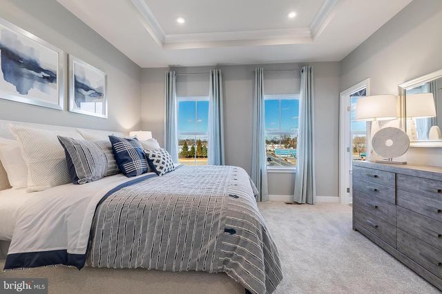 5 OASIS AVE, Ranson, WV 25438