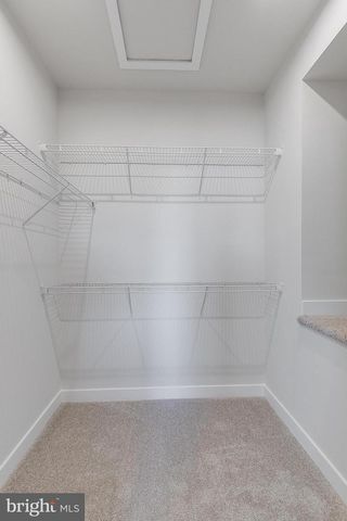 5 OASIS AVE, Ranson, WV 25438