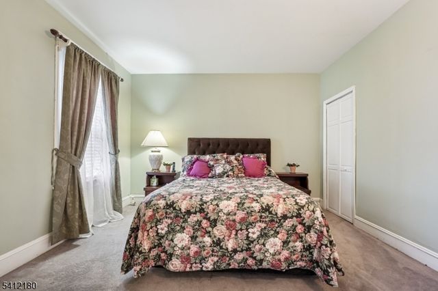 30 Lincoln Ave, Totowa Boro, NJ 07512