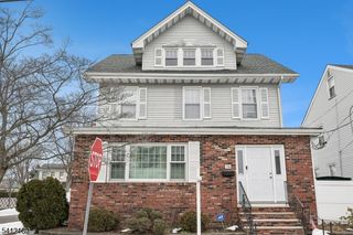 30 Lincoln Ave, Totowa Boro, NJ 07512