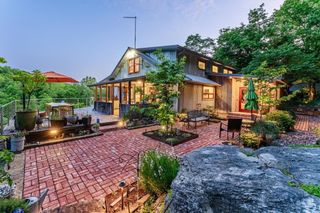 11362 S Whitehouse Road, Fayetteville, AR 72701