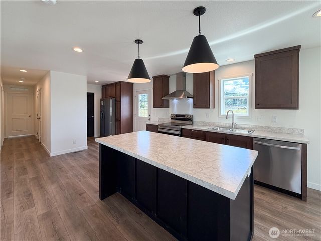 4561 Windemere Street, Longview, WA 98632