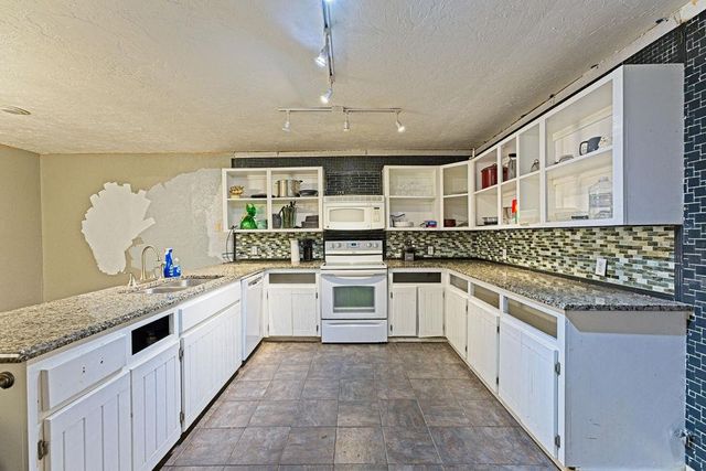 5100 SE 108th Avenue, Noble, OK 73068