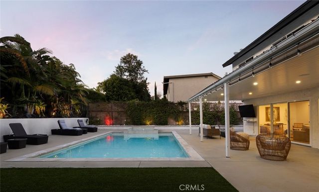 23821 Avenida Columbia, Mission Viejo, CA 92691