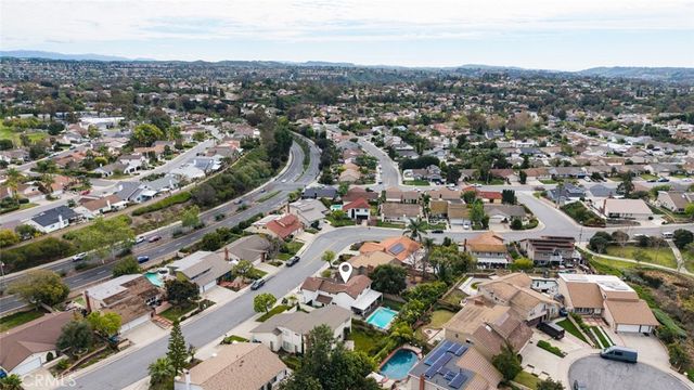 23821 Avenida Columbia, Mission Viejo, CA 92691