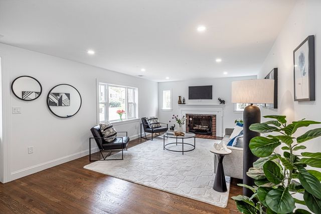 78 Windemere Circle, Braintree, MA 02184