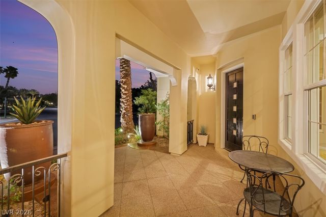 12047 Oakland Hills Drive, Las Vegas, NV 89141