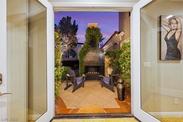 12047 Oakland Hills Drive, Las Vegas, NV 89141