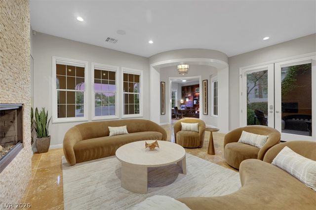 12047 Oakland Hills Drive, Las Vegas, NV 89141