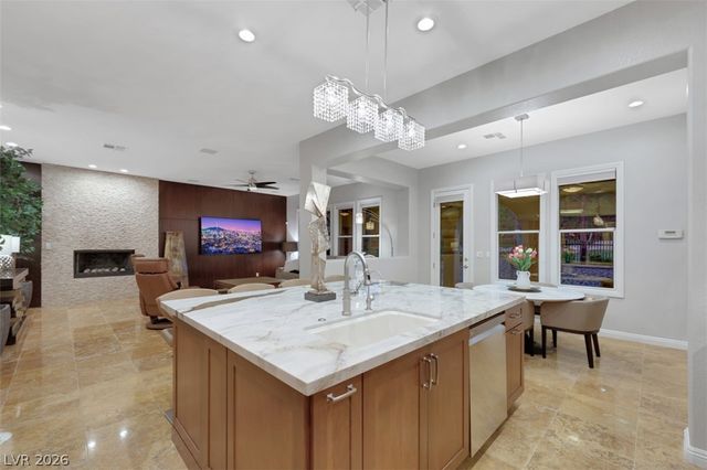 12047 Oakland Hills Drive, Las Vegas, NV 89141