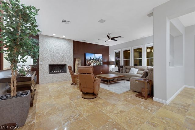 12047 Oakland Hills Drive, Las Vegas, NV 89141