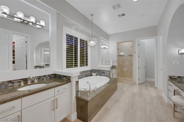 12047 Oakland Hills Drive, Las Vegas, NV 89141