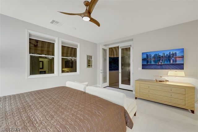 12047 Oakland Hills Drive, Las Vegas, NV 89141