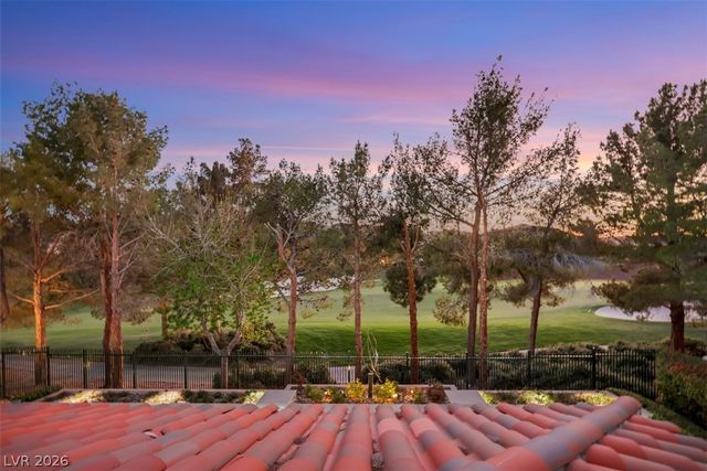 12047 Oakland Hills Drive, Las Vegas, NV 89141