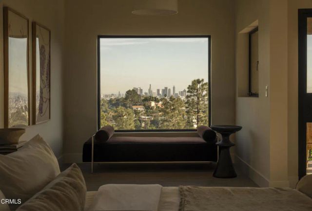 2994 Durand Drive, Los Angeles, CA 90068