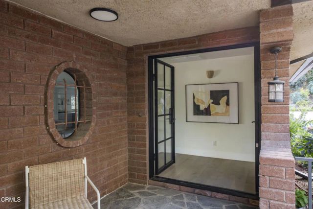 2994 Durand Drive, Los Angeles, CA 90068