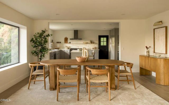 2994 Durand Drive, Los Angeles, CA 90068