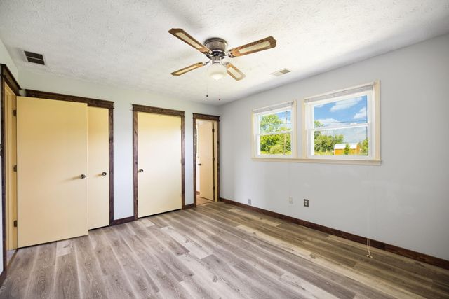 50 Hickory Lane, Berea, KY 40403