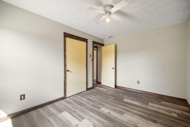 50 Hickory Lane, Berea, KY 40403