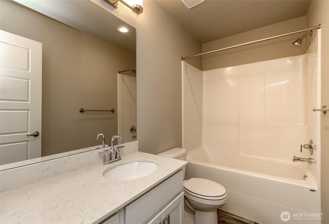 18827 Eagle Ridge Drive E, Bonney Lake, WA 98391