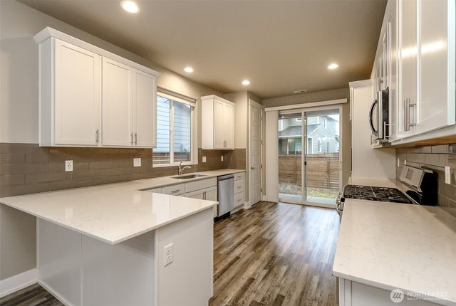 18827 Eagle Ridge Drive E, Bonney Lake, WA 98391