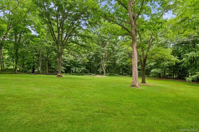 176 Route 118, Yorktown Heights, NY 10598