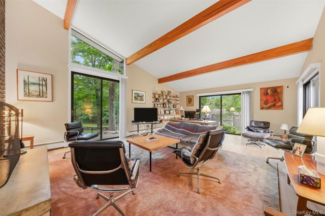 176 Route 118, Yorktown Heights, NY 10598