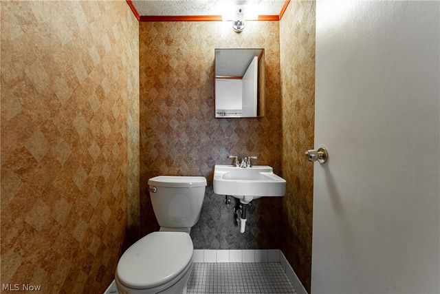 12029 Clifton Boulevard 505, Lakewood, OH 44107