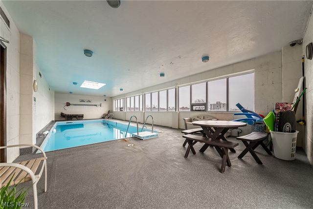 12029 Clifton Boulevard 505, Lakewood, OH 44107