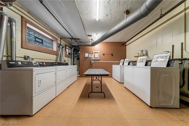 12029 Clifton Boulevard 505, Lakewood, OH 44107