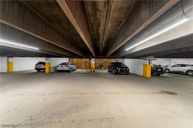 12029 Clifton Boulevard 505, Lakewood, OH 44107