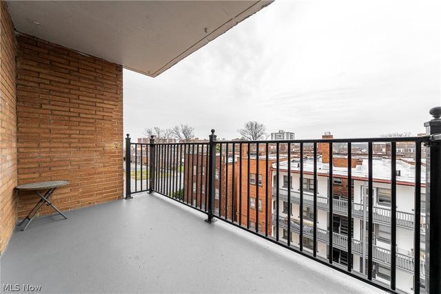 12029 Clifton Boulevard 505, Lakewood, OH 44107