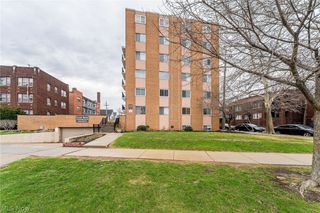 12029 Clifton Boulevard 505, Lakewood, OH 44107
