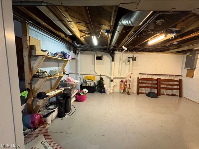 246 Hilliard Road, Elyria, OH 44035