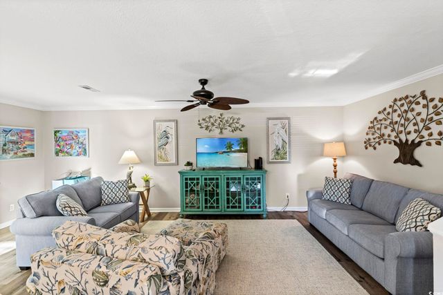 610 14th Ave S Apt 179, Surfside Beach, SC 29575