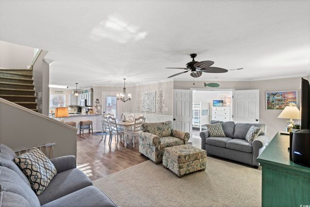 610 14th Ave S Apt 179, Surfside Beach, SC 29575