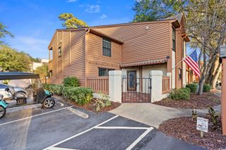 610 14th Ave S Apt 179, Surfside Beach, SC 29575